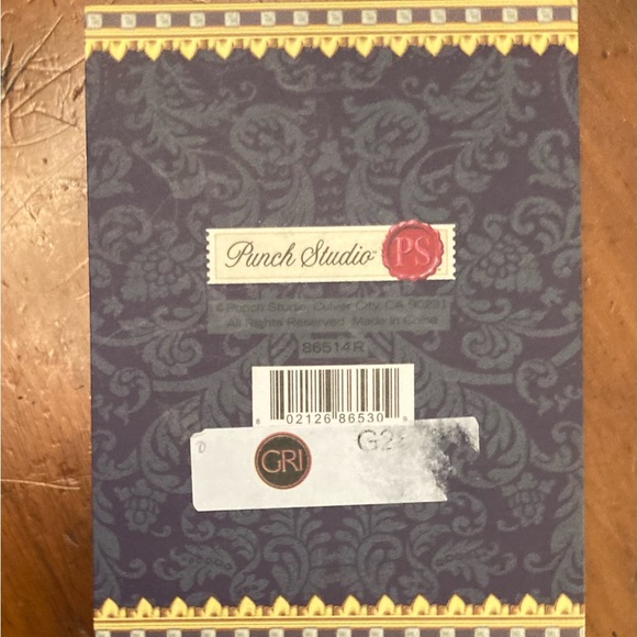 Note pad with R initial stone, medieval pattern gold black - Picture 6 of 8